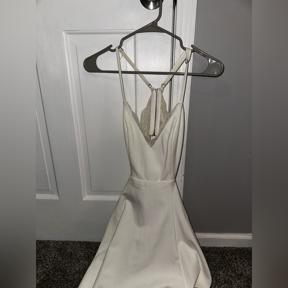 White/Off-White mini dress with lace/open back Size XS